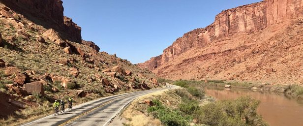 Moab-Road-Camp_bikers